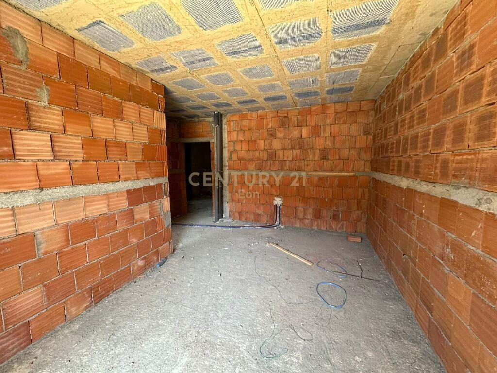 EKSKLUZIVE! APART 1+1 GOLEM PAGESE ME KESTE