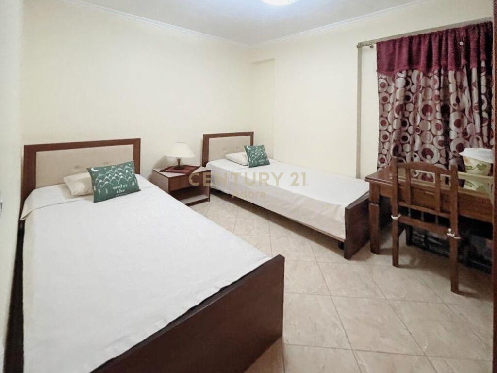 Shitet Apartament 2+1 Rruga Transballkanike Vlore