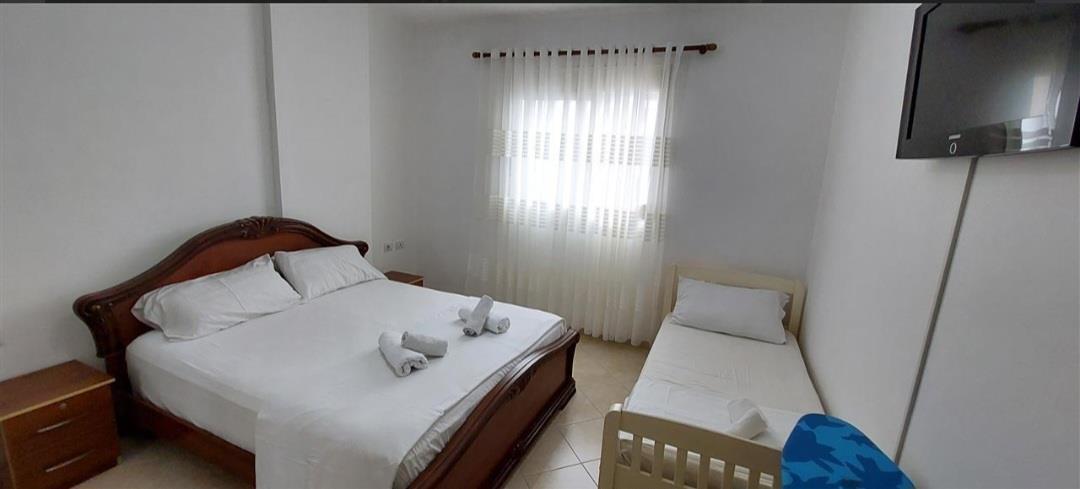 Apartament me qera ditore ne lungomare