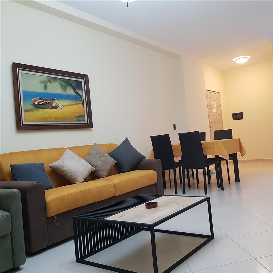 Shiten ose jepen me qera apartamente ne golem 50 m nga plazh