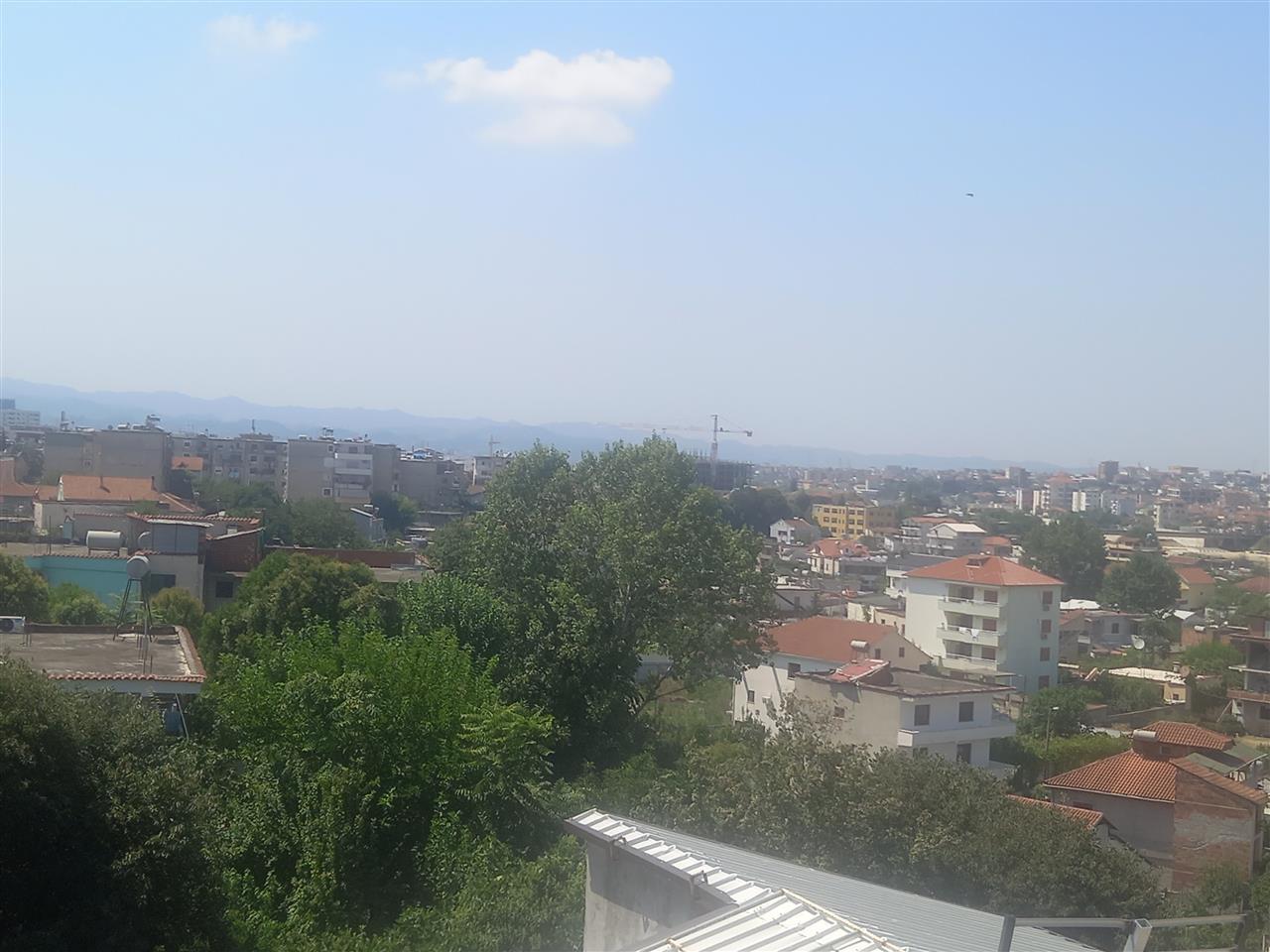 Shtepi 3 kate tirane perball komisarjatit 4