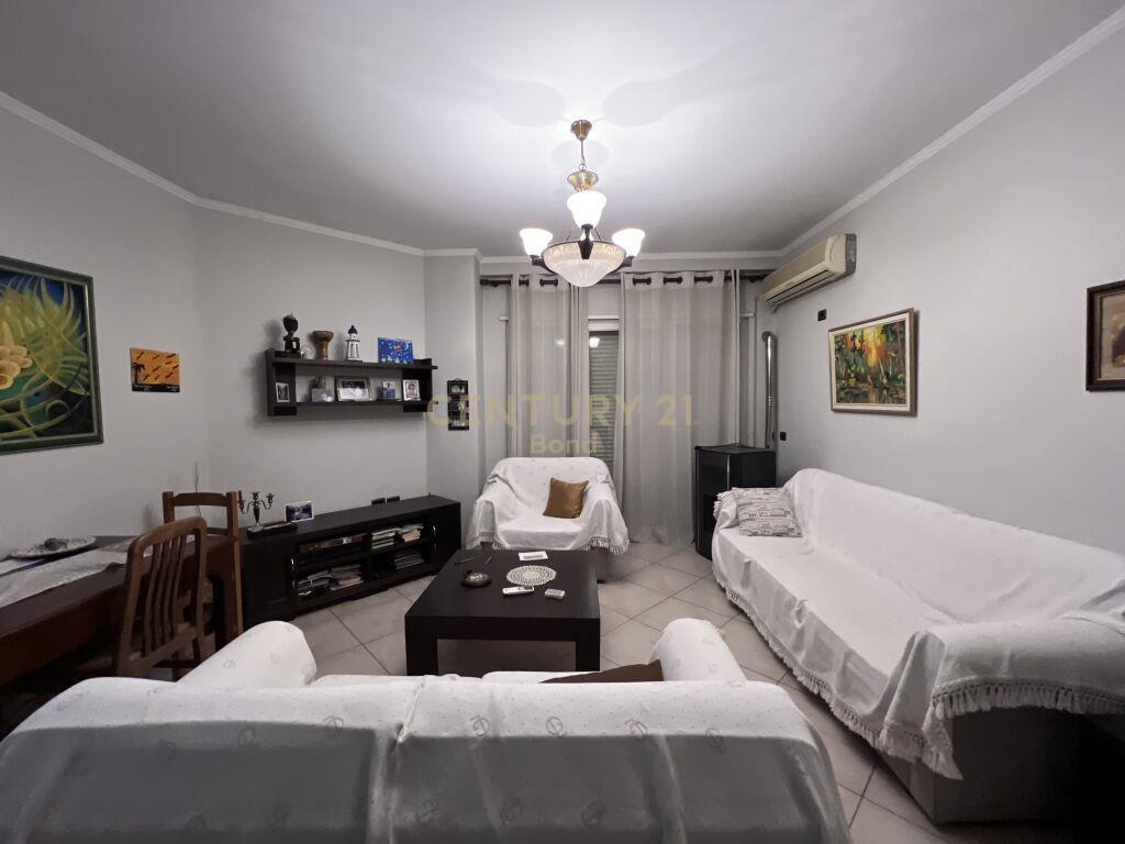 Shitet 1+1 Apartament – Kodra e Diellit