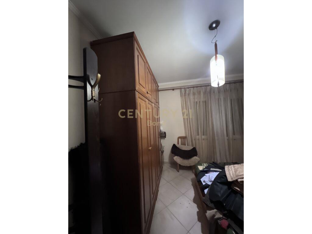 Shitet 1+1 Apartament – Kodra e Diellit