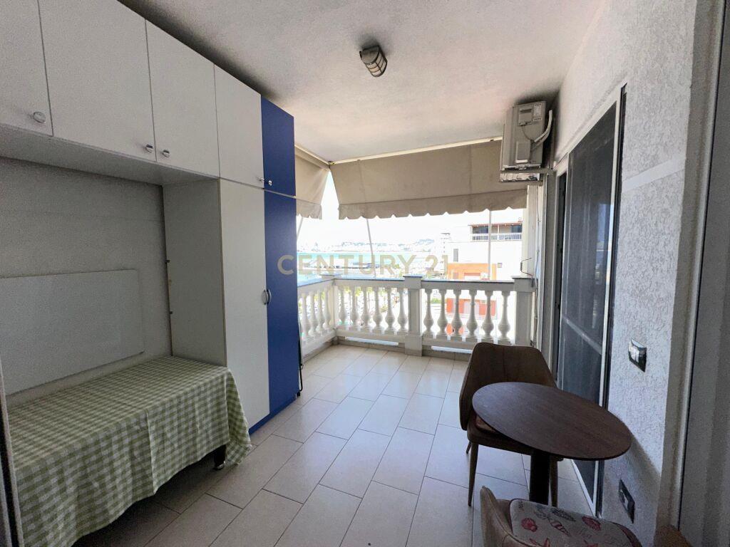 SHESIM APARTAMENT 2+1 VIJA E PARE ME DETIN TEK RROTA E KUQE