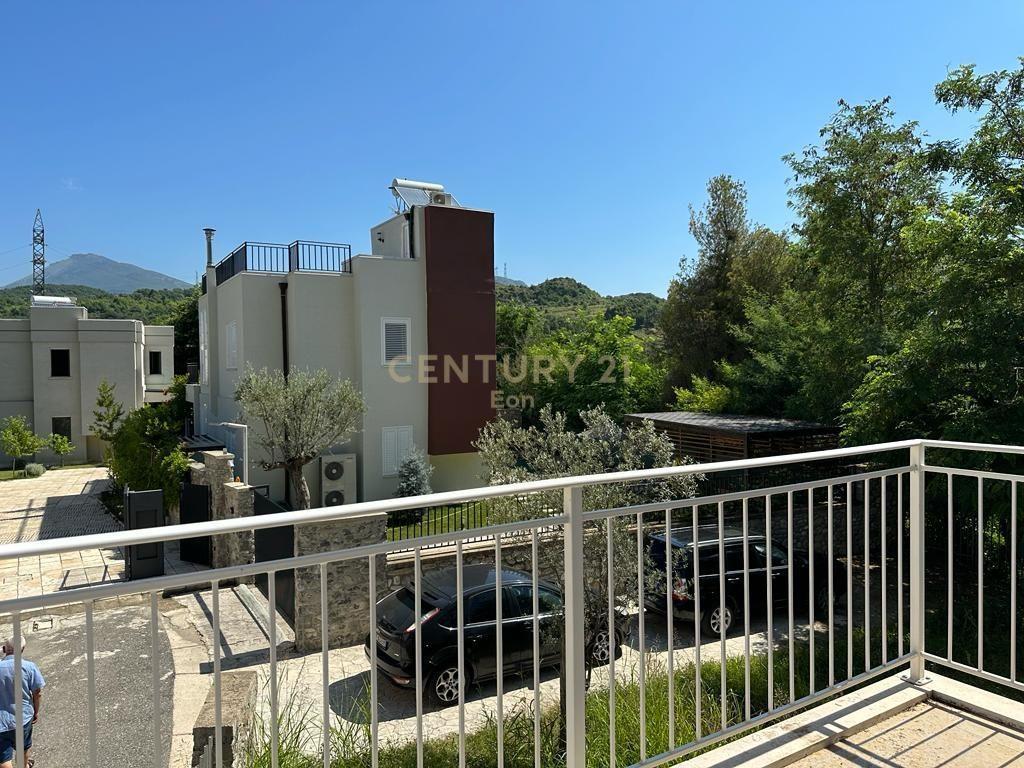SHITET VILE 2 KATESHE NE BERZHITE TIRANE “GREEN GARDEN” RESI