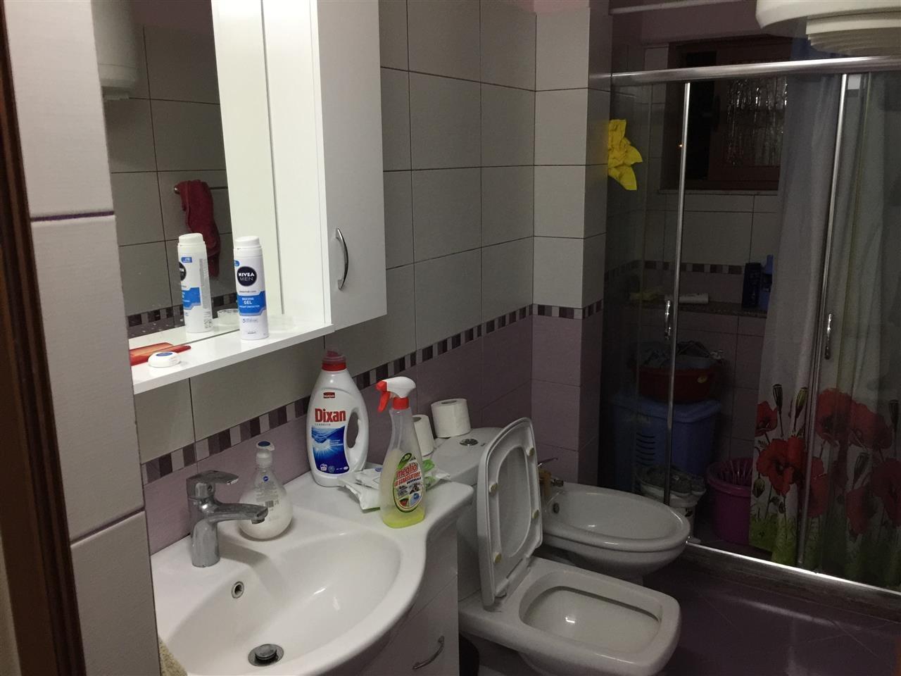 Apartamente ▪︎3+1+1▪︎kati 3-te▪︎”15 Tetori Fier”