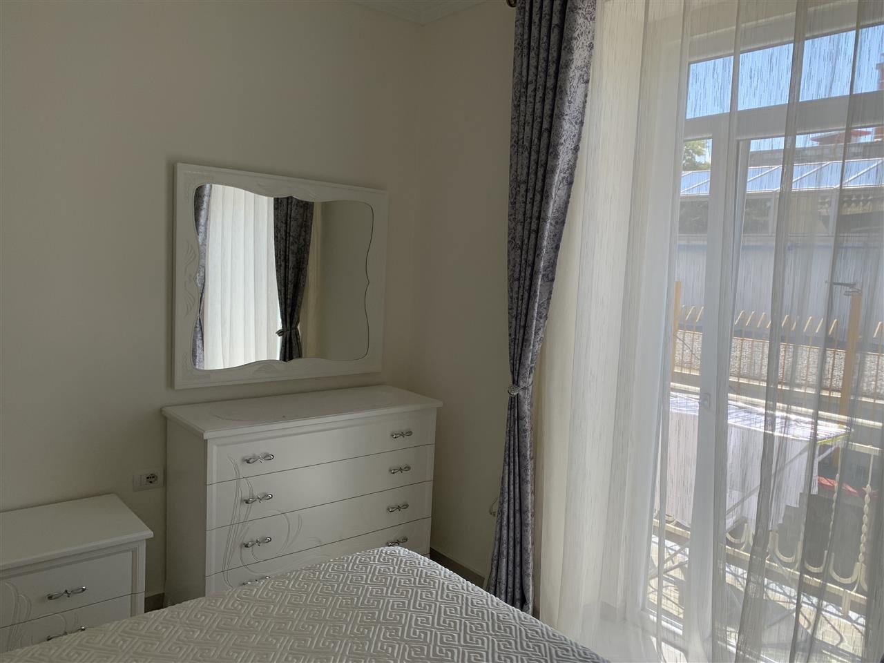 Super Hyrje Me Qera Ne Qender te Korces Qera Ditore