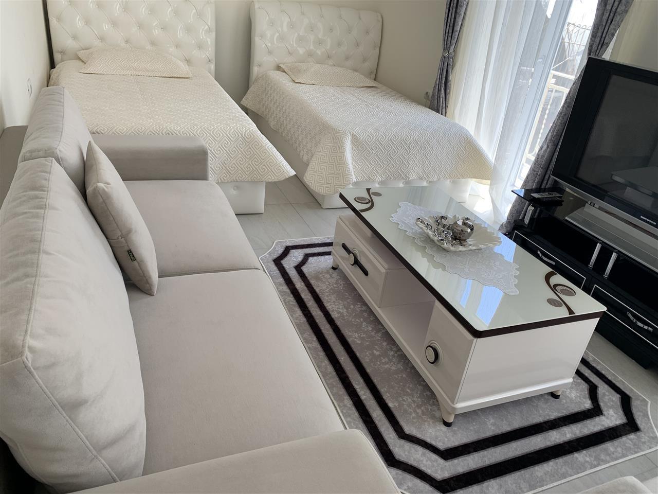 Super Hyrje Me Qera Ne Qender te Korces Qera Ditore