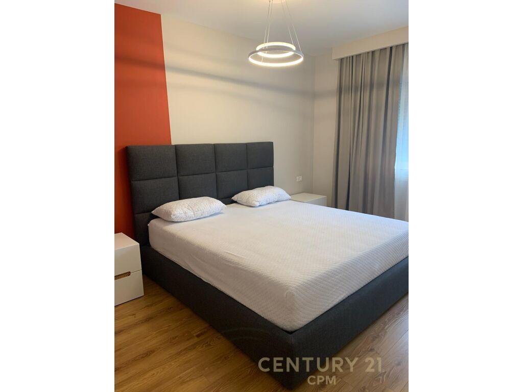 Apartament 2+1 me Qira ne Komune te Parisit!!