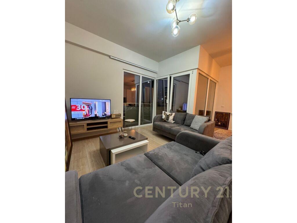 Apartament modern 2+1 me qera tek Rruga e Kosovareve