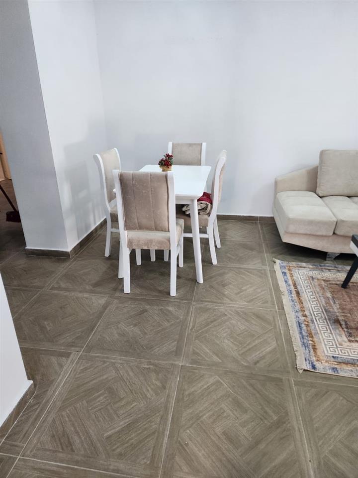 Jepet me Qera Apartament 2+1 te Residenca Platea Rruga Dalip