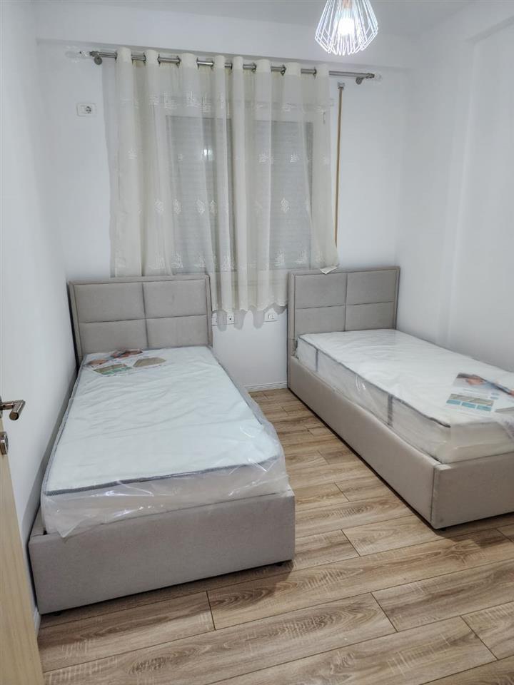 Jepet me Qera Apartament 2+1 te Residenca Platea Rruga Dalip