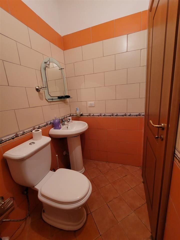 Jepet me Qera per Pushime Verore