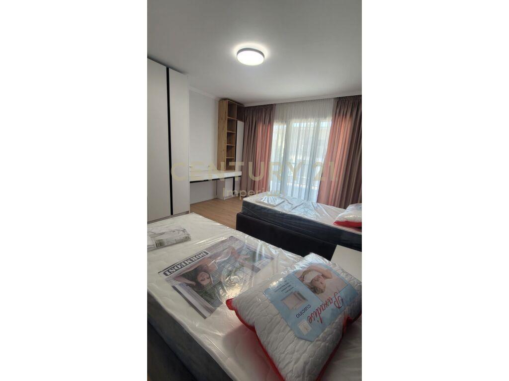 Qira, Apartament 2+1+Parkim prane Bllokut te Ambasadave!