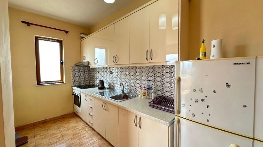 Apartament 1+1 per Qira tek Rr. Jordan Misja