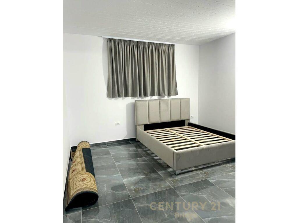 Qira 1+1+Parkim Apartament Astir Tirane