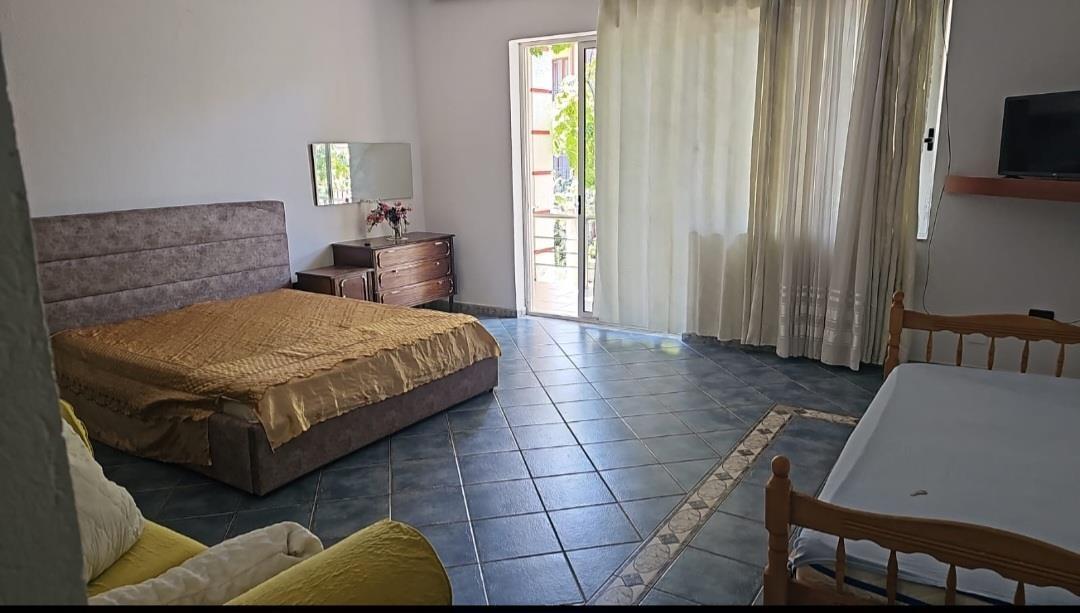 SHTEPI ME QERA DITORE OSE MUJORE QYTETI STUDENTI