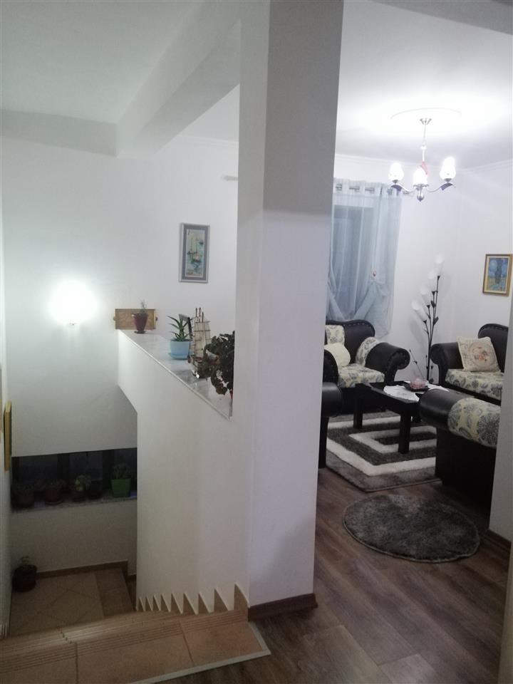 Shitet vilë Ersekë