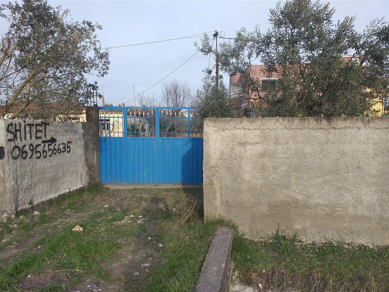 Shitet toke + shtepi e vjeter SHIJAK PJEZ okazioooooon