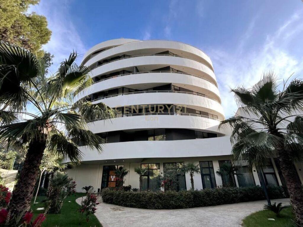 SHITET SUPER APARTAMENT 2+1 ME PAMJE DETI TEK “WHITE HILL RE