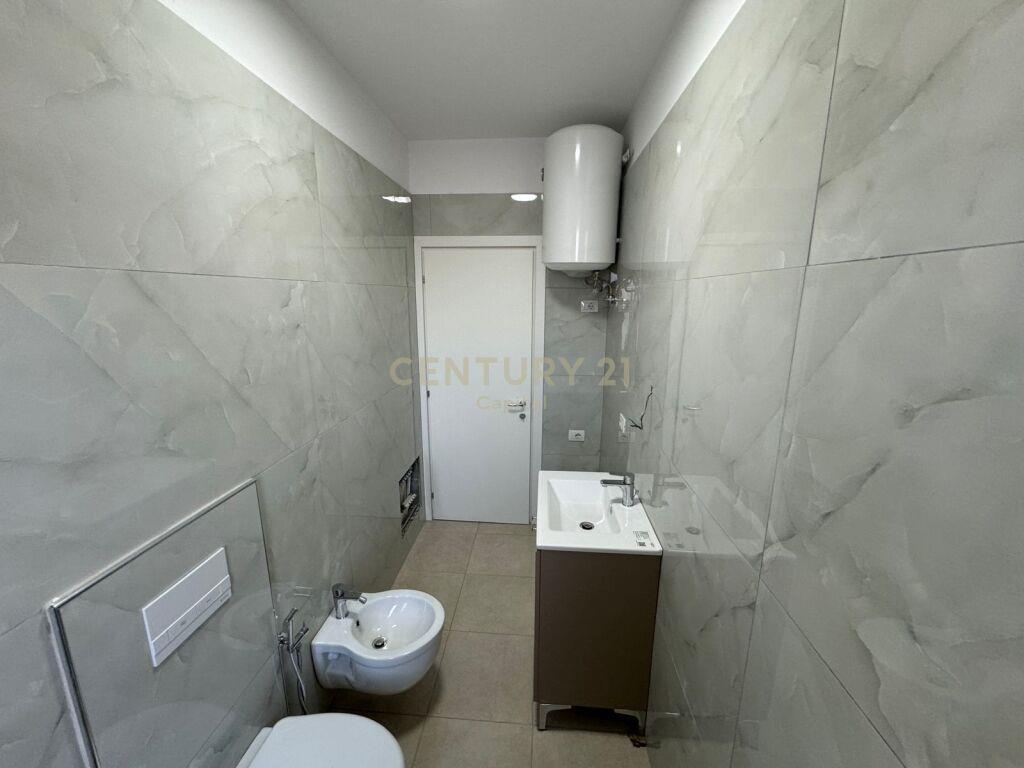 Apartament 2+1 Me Qera – Ish-Fusha e Aviacionit, Tirane