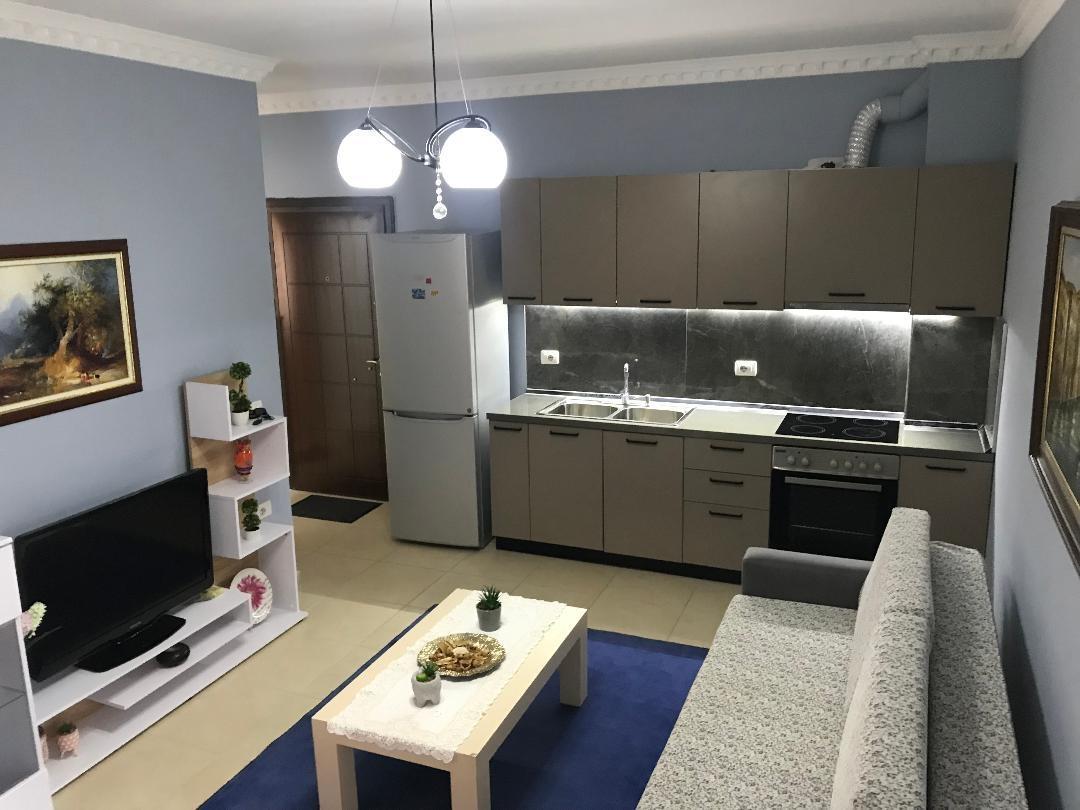 APARTAMENT ME QERA 1+1, KOMPLEKSI “VALA COMPANY” VLORE