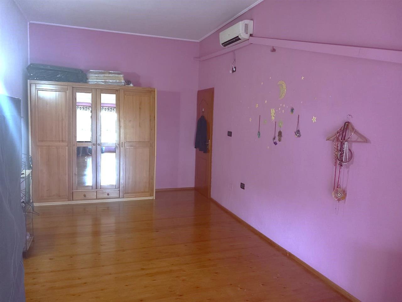 Okazion – Duplex 157m mes Stadiumit Dinamo dhe Vasil Shanto