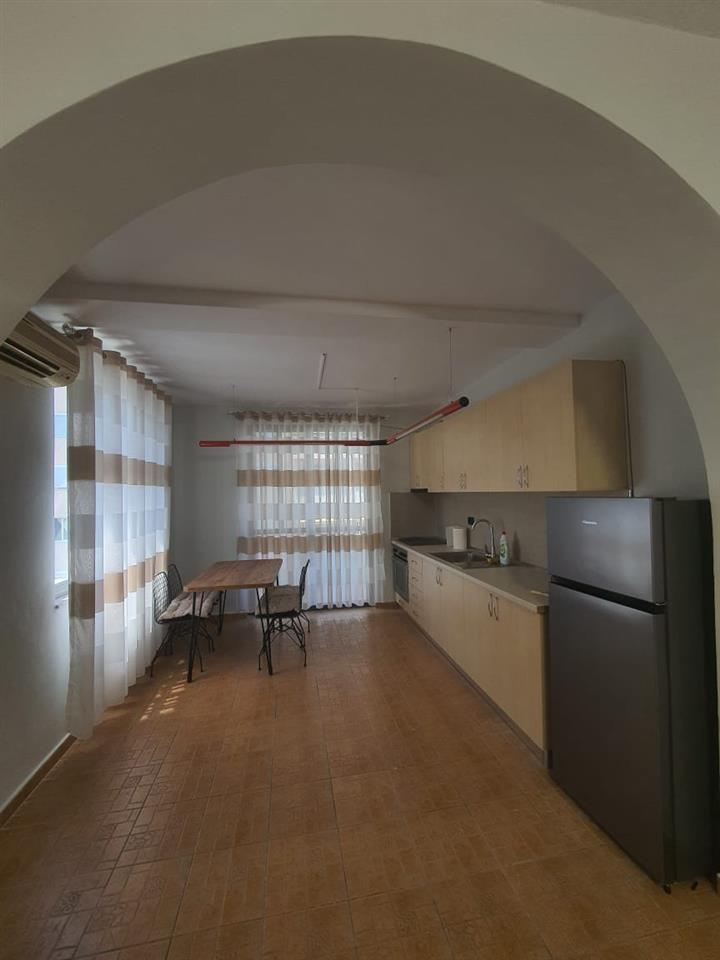 Apartament qera ditore 2+1 ish-Bllok