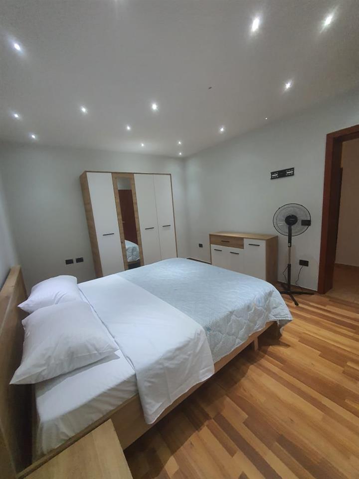 Apartament qera ditore 2+1 ish-Bllok