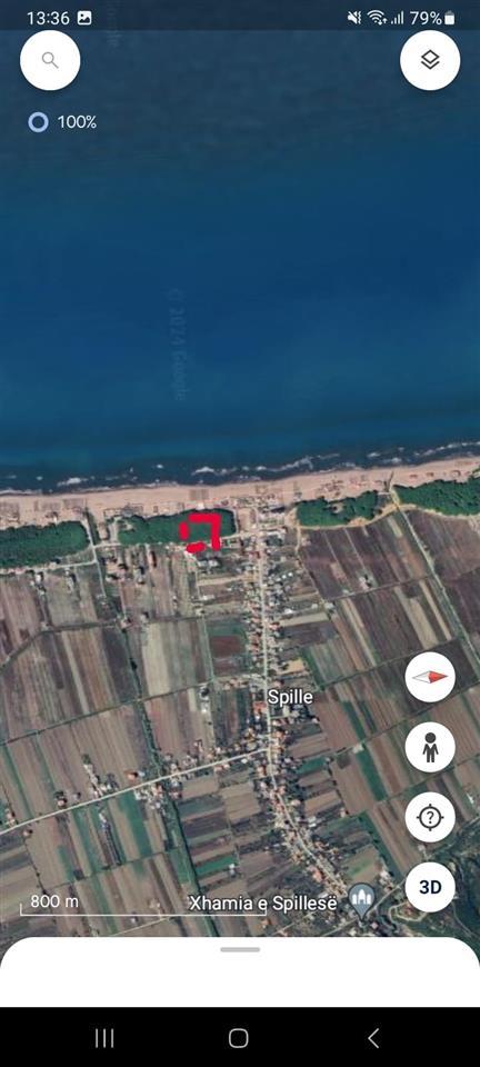 Shitet toke ne pisha ne spille