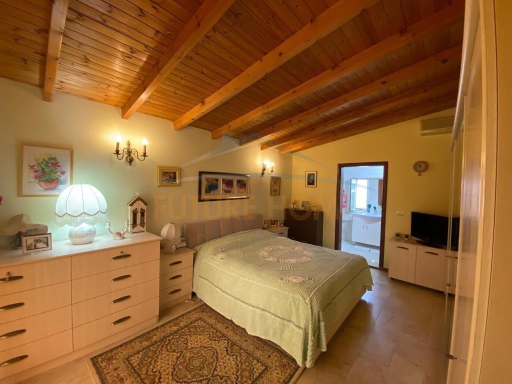 Shitet, Apartament 3+1+2, Vollga, Durres