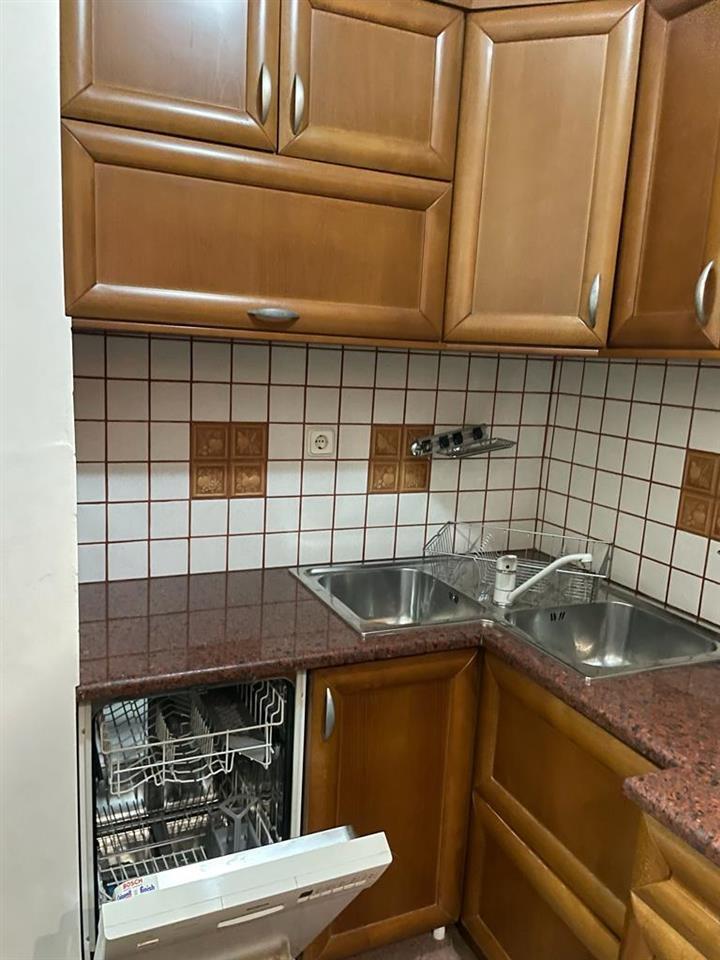 Jepet me qera apartament 1+1, Kinostudio