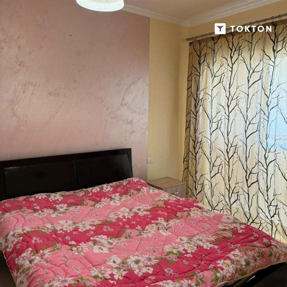 Shitet, Apartament 1+1 në Rrugën e Dajtit, Fresku, Tiranë.