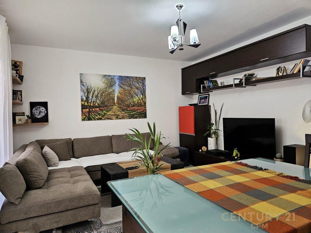 Qira Apartament 2+1+2 Liqeni i Thate Tirane 700€