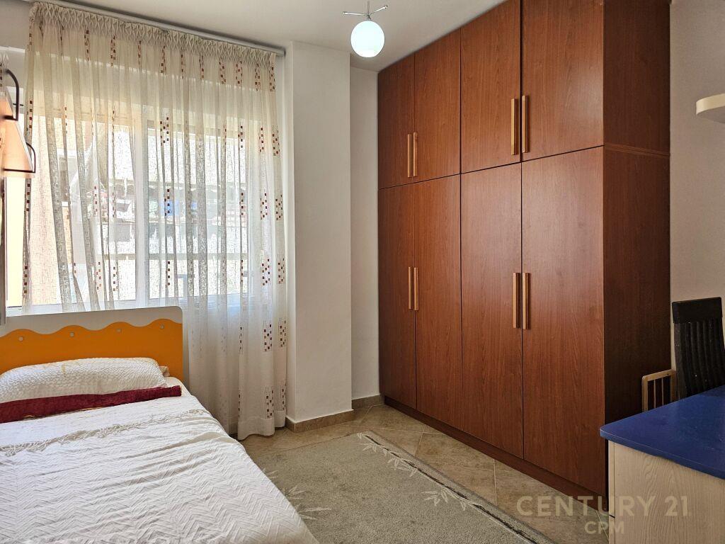 Qira Apartament 2+1+2 Liqeni i Thate Tirane 700€