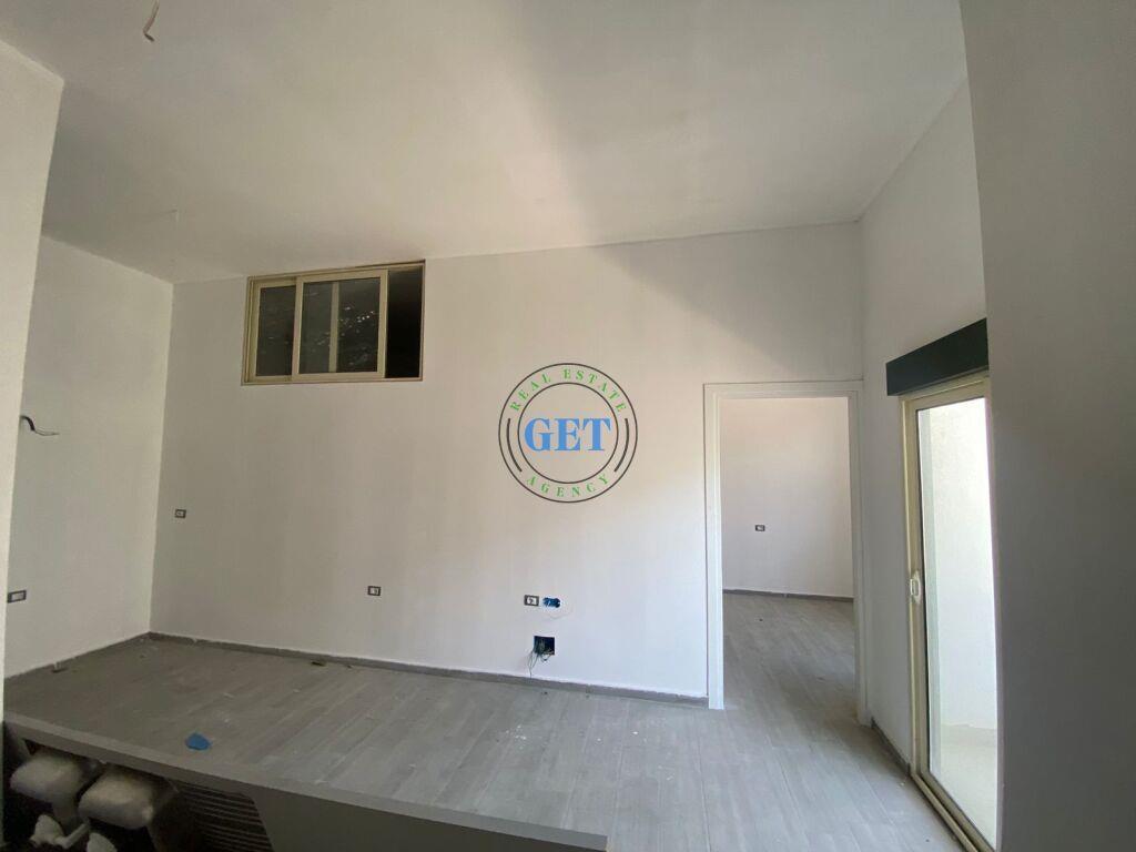 Shiten Dy Apartamente 3+1+2, Shkozet, Durres