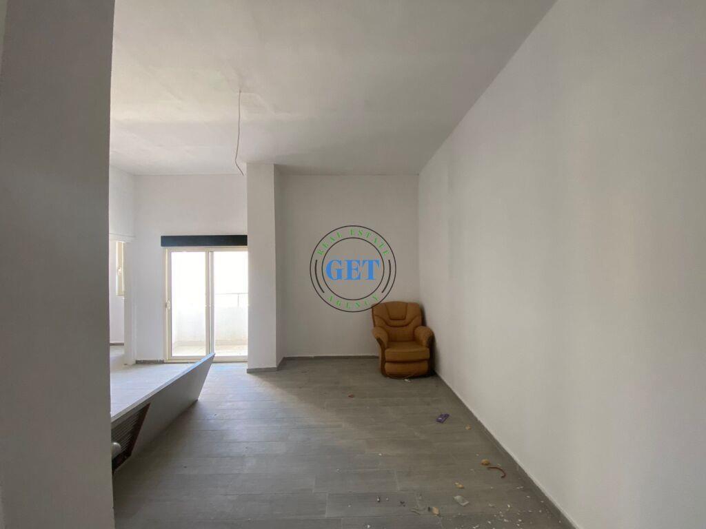 Shiten Dy Apartamente 3+1+2, Shkozet, Durres