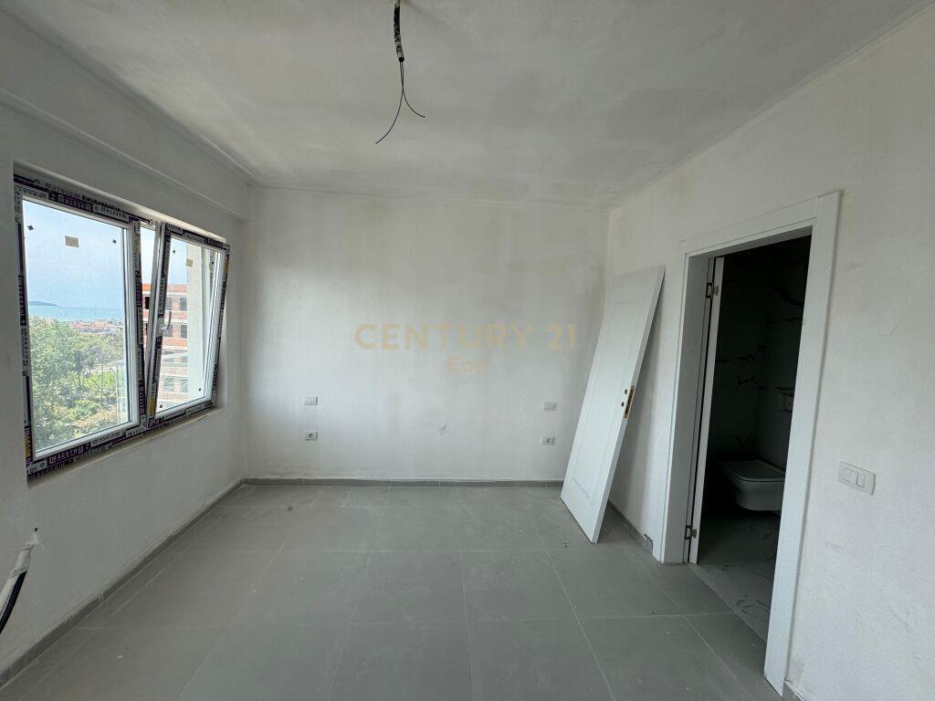 SHITET APARTAMENT NE GOLEM