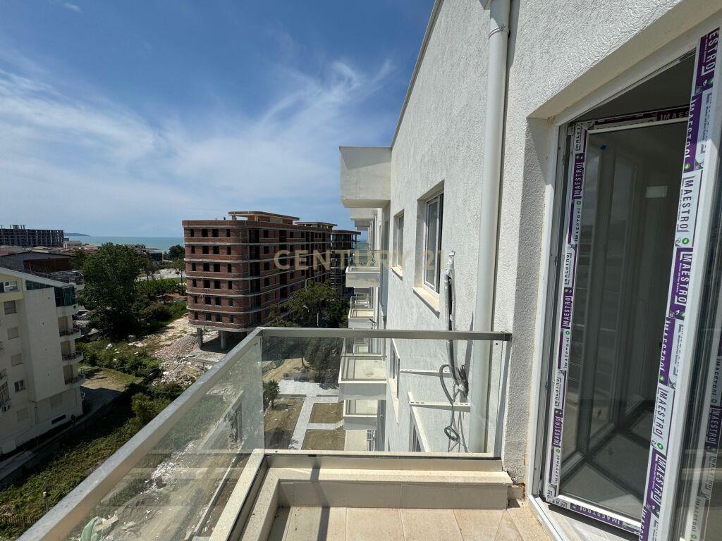 SHITET APARTAMENT NE GOLEM