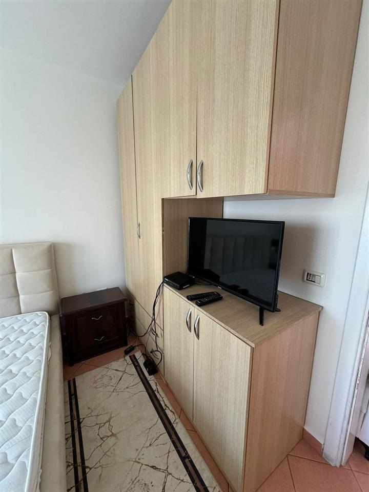 SHITET 2+1 NE GOLEM SHUM AFER DETIT !