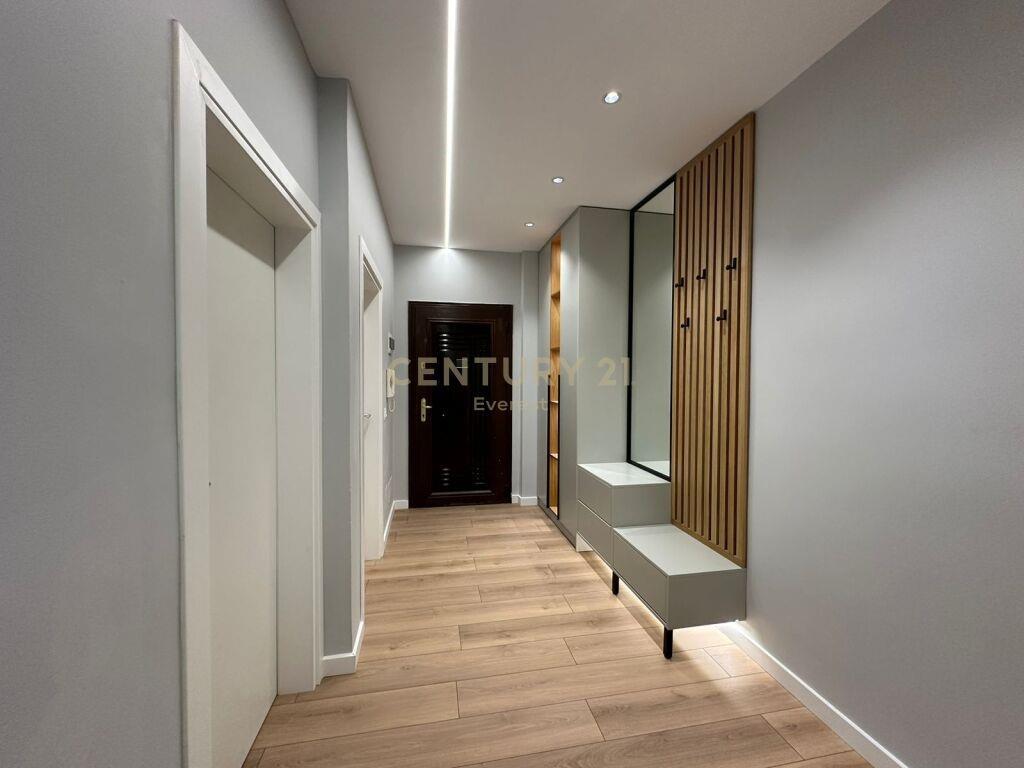 LAPRAKE, SHESIM APARTAMENT 2+1