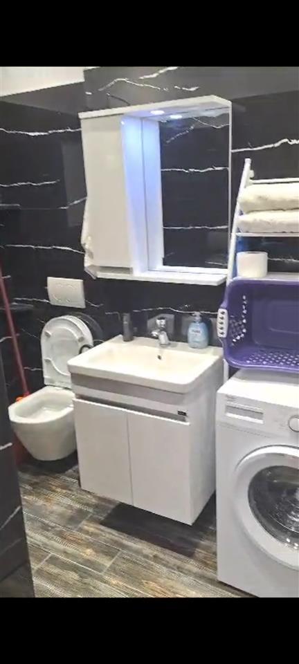 Apartament me qira ditore lungo mare vlore