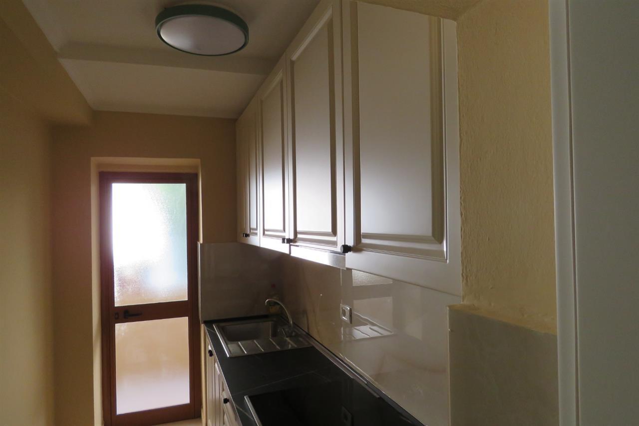 Jepet me qera 2+1 Xhamlliku!