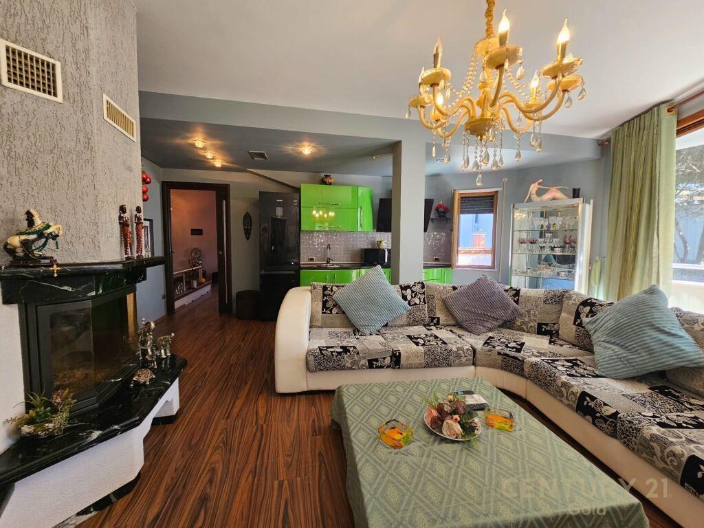 SHESIM VILE ME PISHINE NE QERRET!!