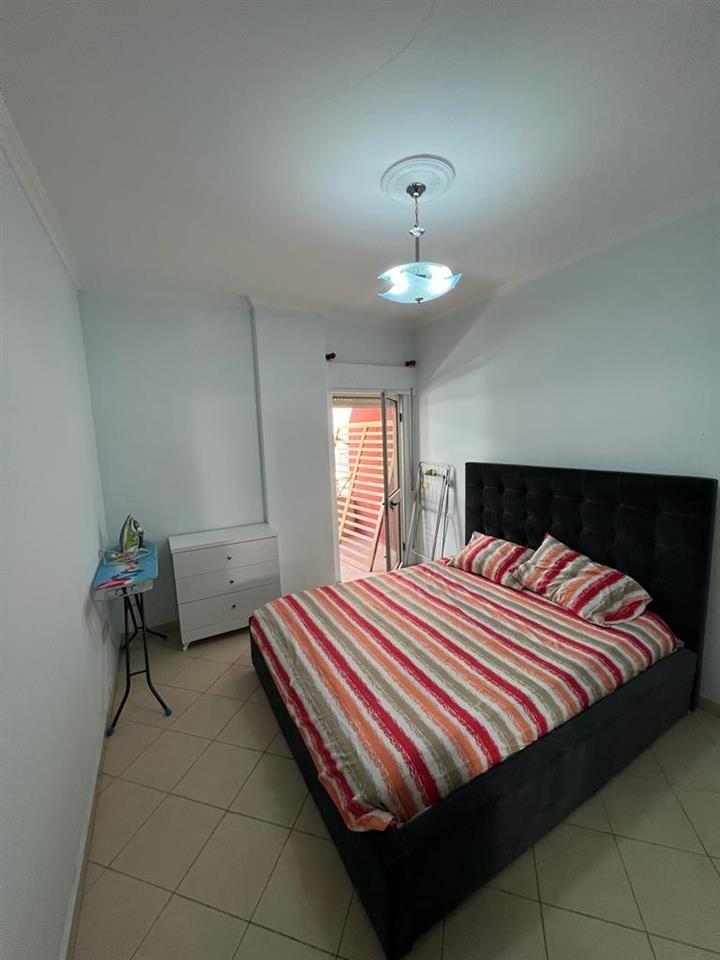 SHITET APARTAMENT 1+1 NE GOLEM !