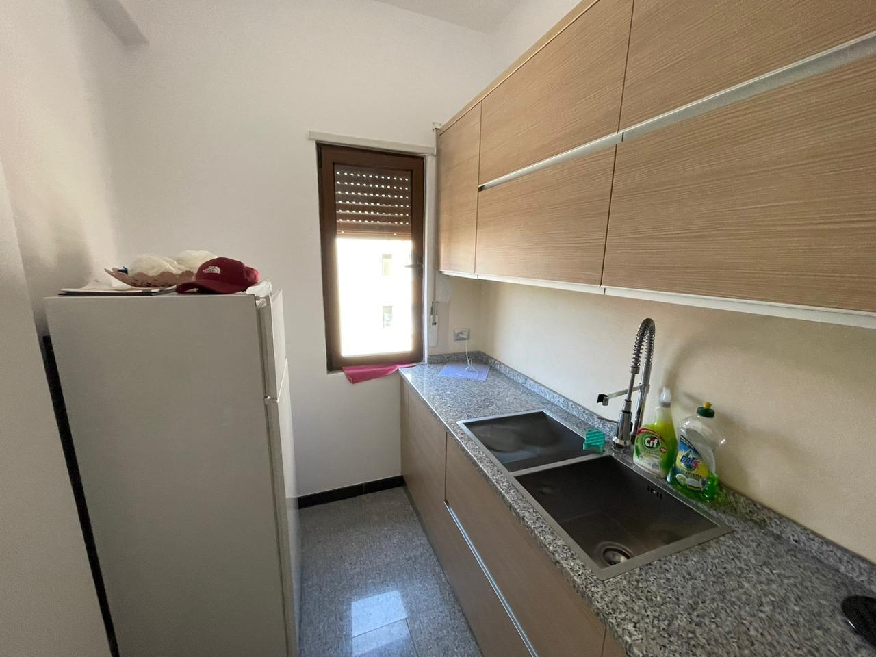 SHITET 2+1 TEK STADIUMI NE DURRES