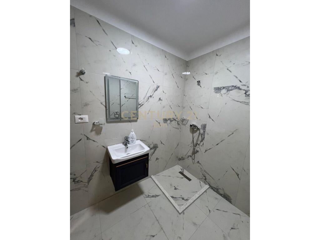 SHITET APARTAMENT 1+1 NE SHKEMBIN E KAVAJES!