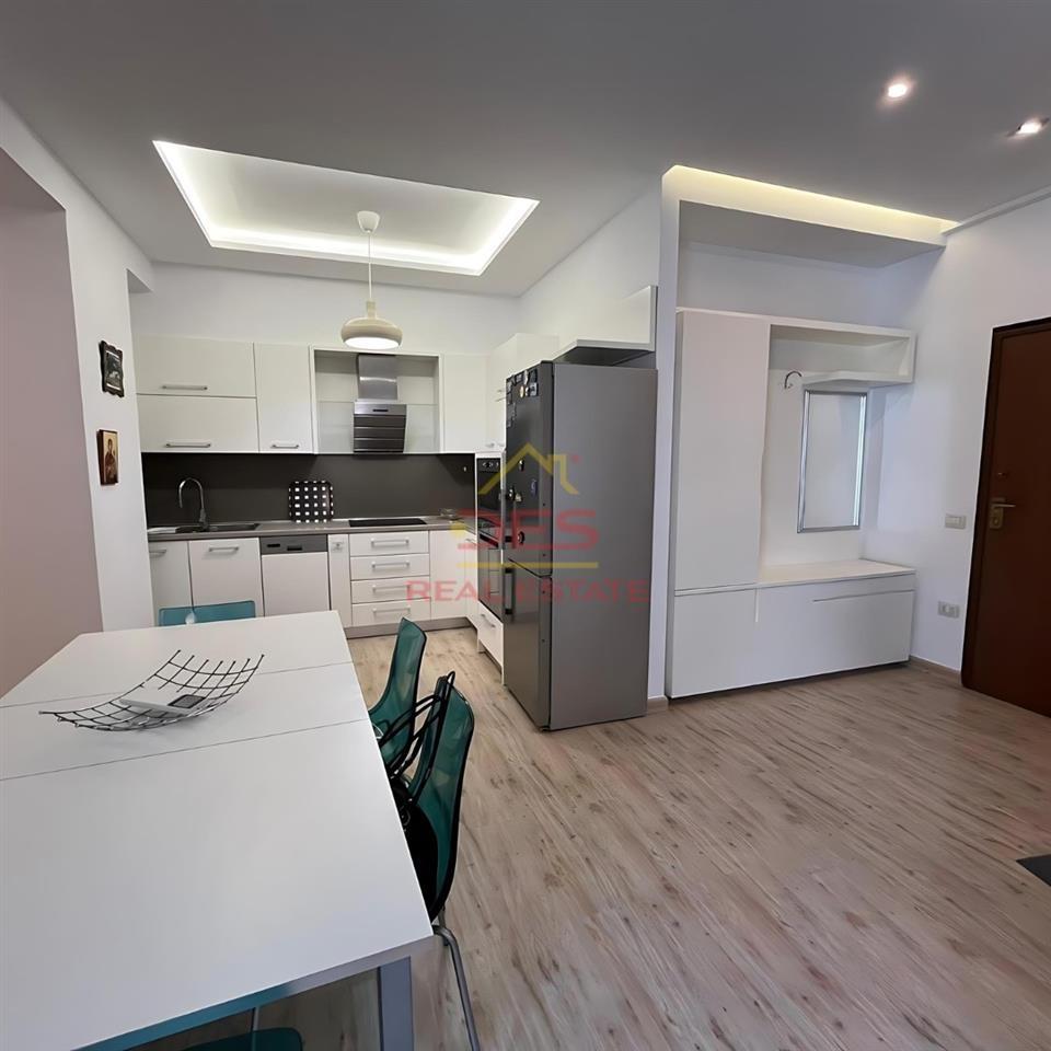 SHITET APARTAMENT 2+1+2, KOMPLEKSI KIKA 2, KOMUNA E PARISIT