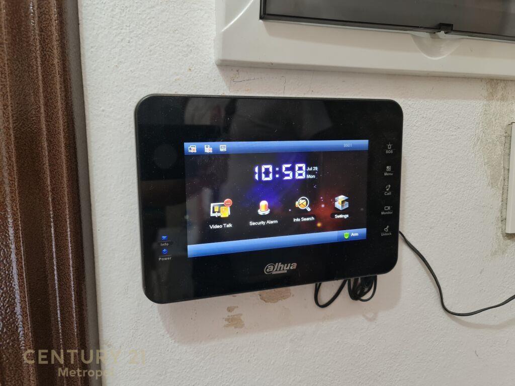 Qira Shtepi Private Qytet Studenti 700 €