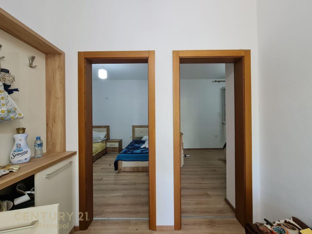 Qira Shtepi Private Qytet Studenti 700 €